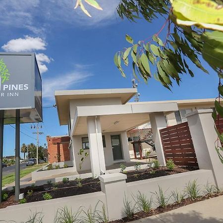 Seven Pines Motor Inn Mildura Exterior foto